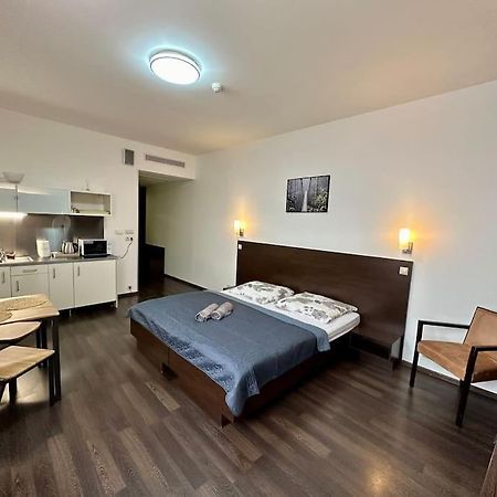 Apartman Priamo Na Hlavnej Ulici Košice Esterno foto