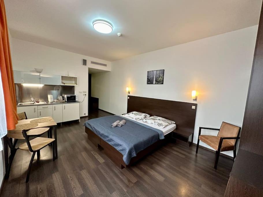 Apartman Priamo Na Hlavnej Ulici Košice Esterno foto